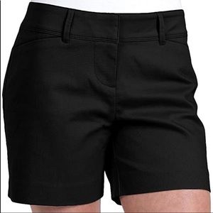 🦋The Limited Black 5” Shorts, 14